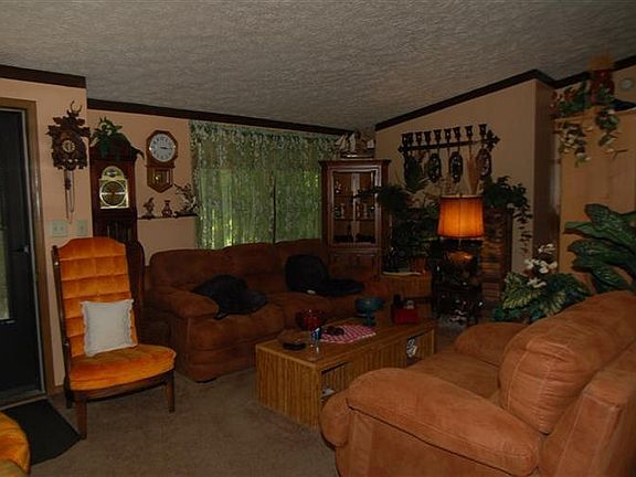 2nd image of 3020 S Bantam Rd