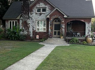 537 N Lakeshore Dr, Lake Village, AR 71653