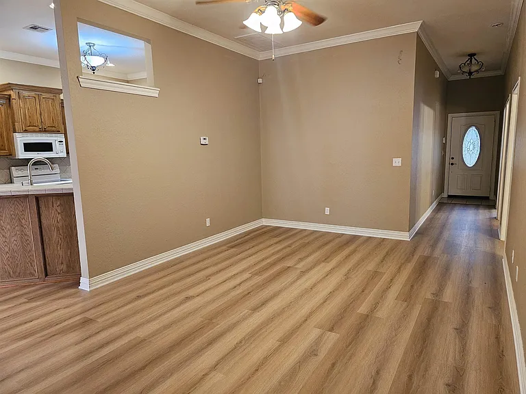 3208 Paloma Dr — Photo 7