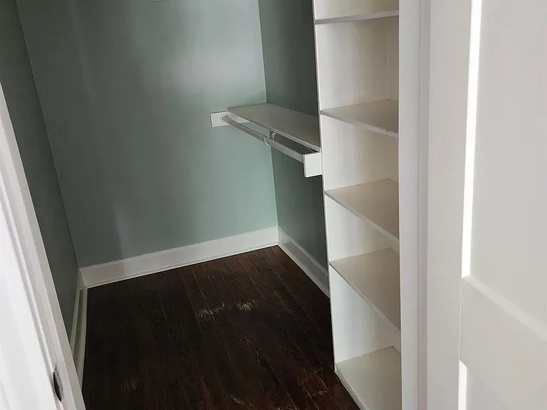 8907 Meadow Vista Blvd — Photo 17