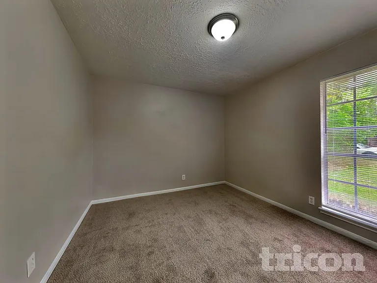 4322 High Point Ln — Photo 12