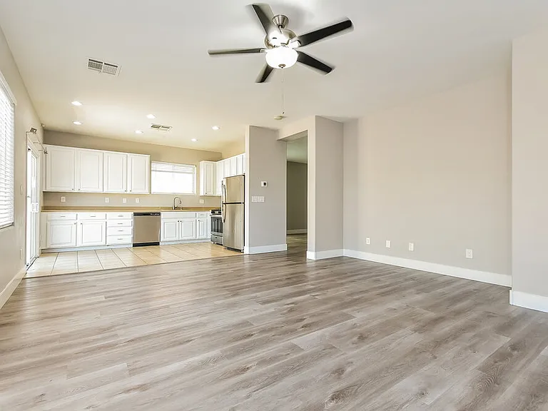 8052 Severn Valley St — Photo 6