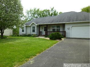 585 Flora Sq, Prescott, WI 54021