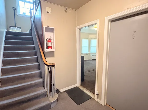 4801 Reading Rd #9, Cincinnati, OH 45237