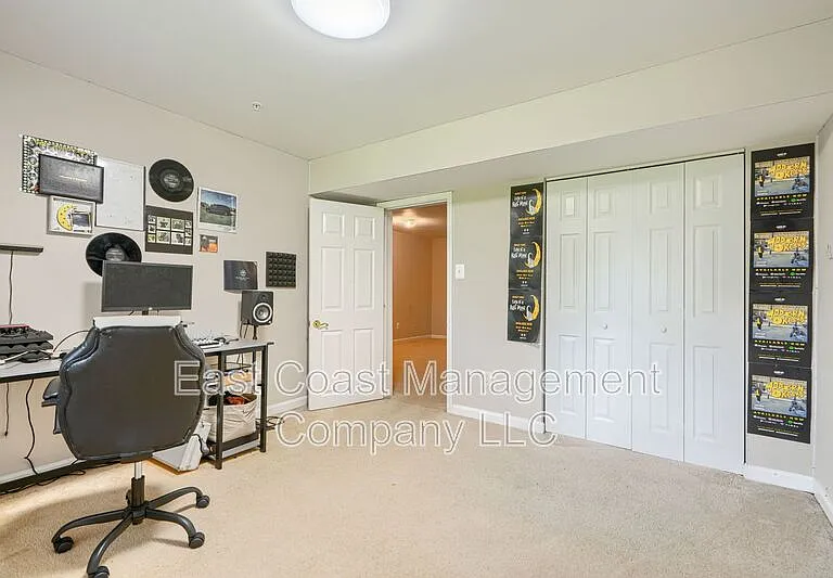 403 Deerhill Cir — Photo 29