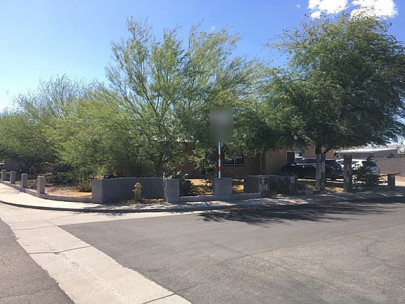 3rd image of 15002 N 32nd Dr