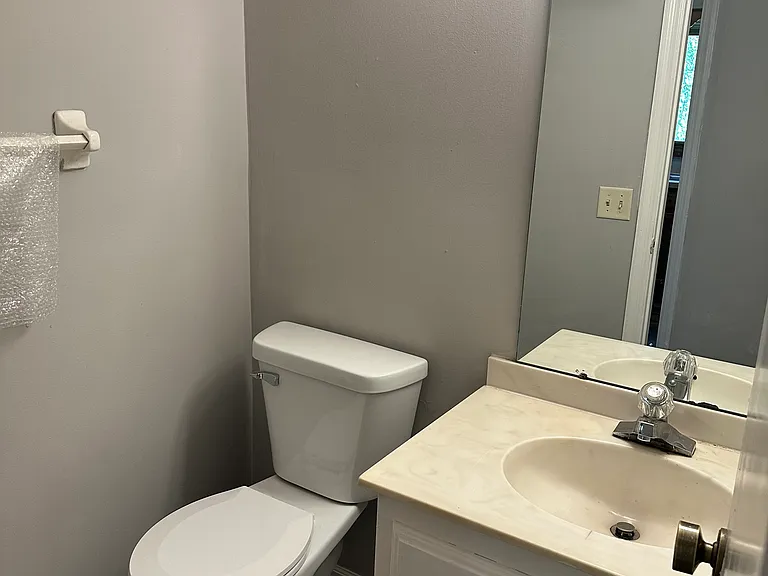7698 Scofield Ct — Photo 6