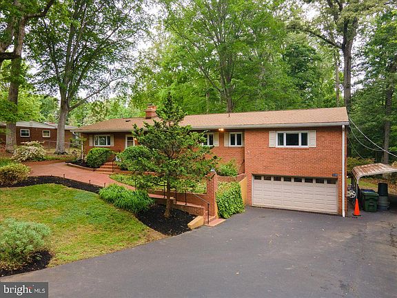 3rd image of 18309 Cabin Rd