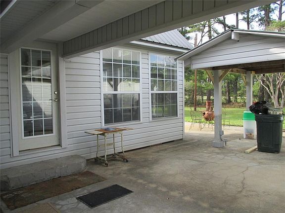 4th image of 142 Lake Rd