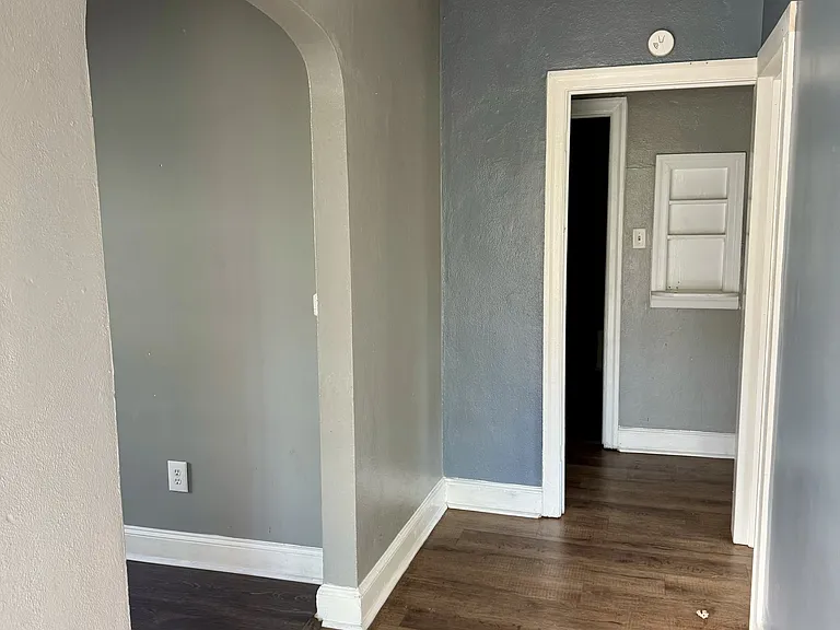 314 Brownsferry St — Photo 5