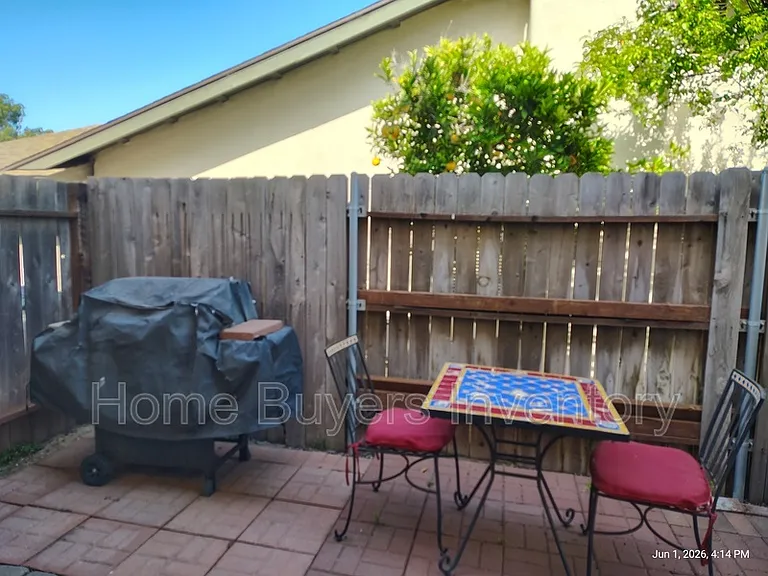 958 Terrace Ave — Photo 10