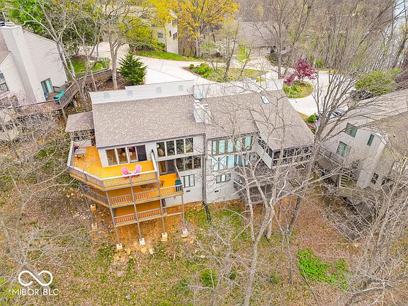 2nd image of 2060 E Waters Edge Dr