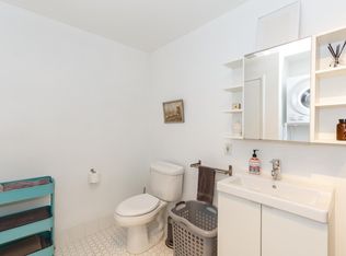 2760 Rowena Ave, Los Angeles, CA 90039