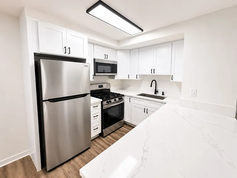 Viva Apartments — Photo 26