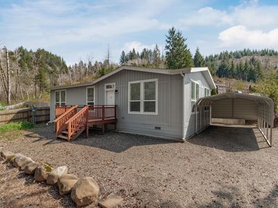 833 N Deerlane Loop, Otis, OR, 97368