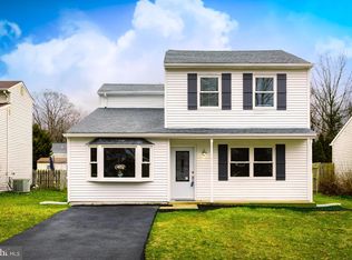30 Beacon Ln, New Castle, DE 19720