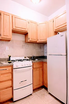 Rented by GPA Realty | media 25