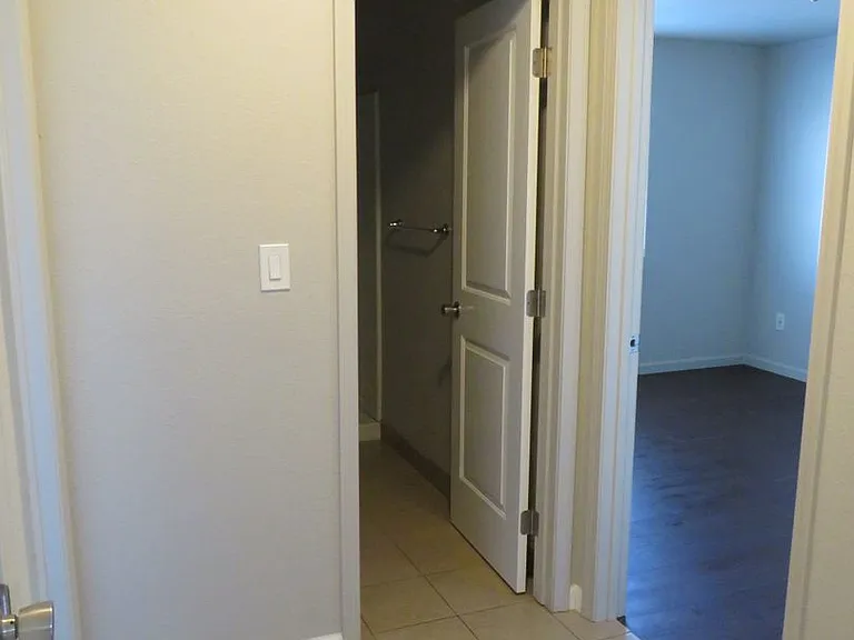 339 N. Merrill Ave — Photo 7