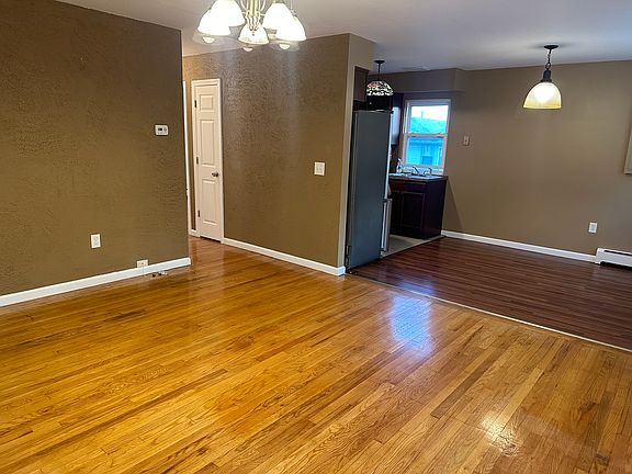 4th image of 182 Titus Ave #1