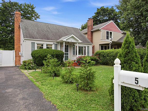 2nd image of 5 Putnam Place