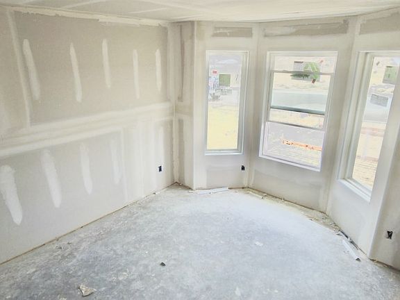 3rd image of 1631 Doctora Eve Perez Ln