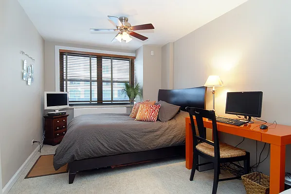 Sold by Corcoran | media 23