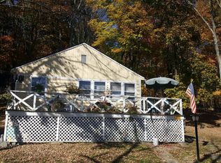 153 Sellersville Dr, East Stroudsburg, PA 18302