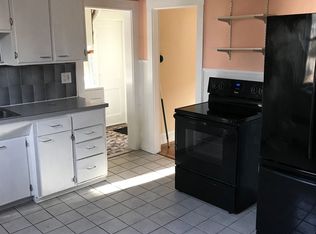 140 Harding Ter, Dedham, MA 02026