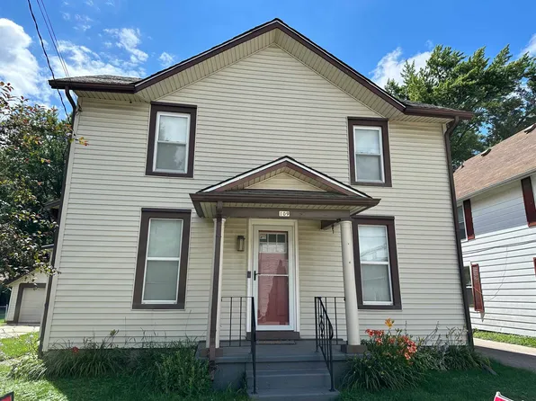 109 S State St, Poplar Grove, IL 61065