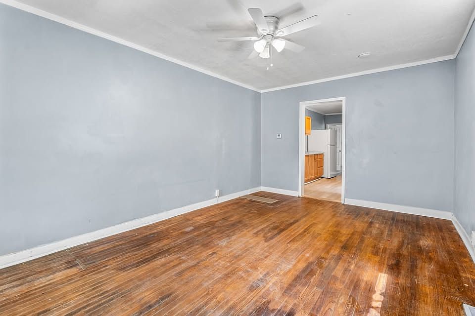 1st image of 862 Bedford Ave