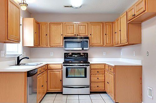 1st image of 301 N Autumn Crest Pl