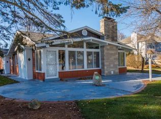 4510 W Shore Dr, Bremen, IN 46506