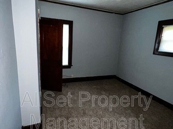 3rd image of 2482 W Concordia Ave #2482WCONC