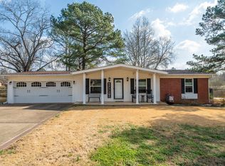 830 Bellaire Dr, Hot Springs, AR 71901