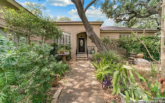 2nd image of 13427 Vista Del Prado