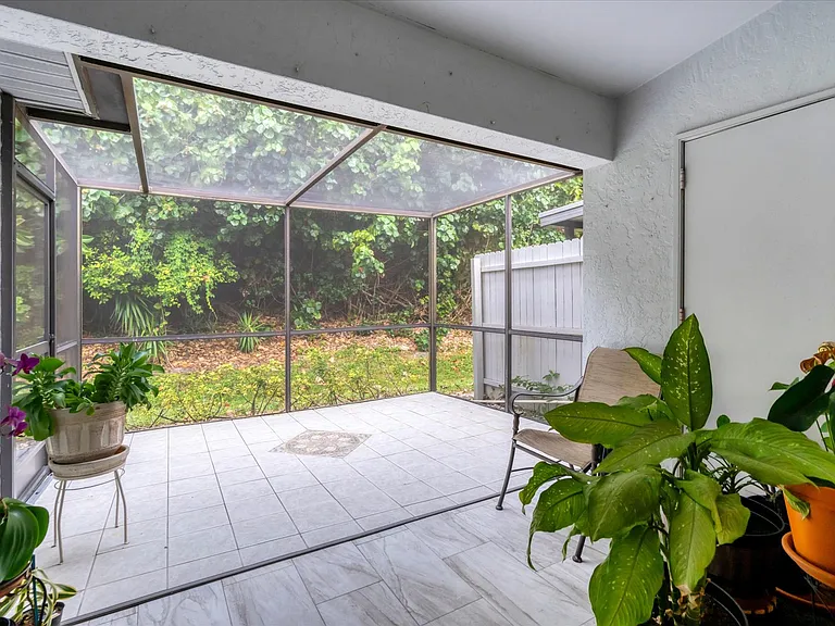 4732 Blackberry Dr — Photo 20