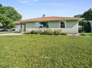 700 E 3rd St, Auburn, IN 46706