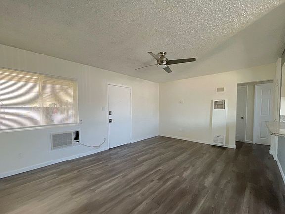 4th image of 1471 E Eureka St APT 21