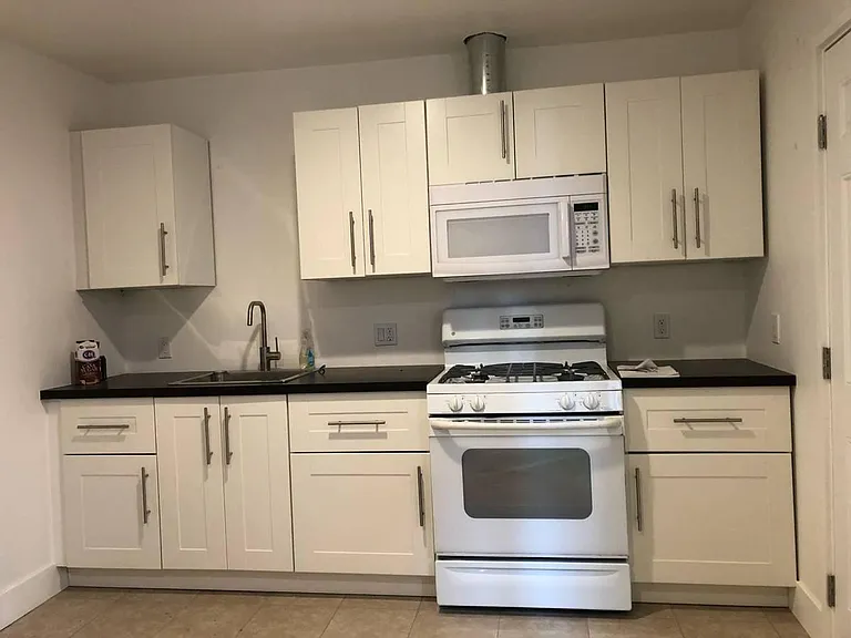 1421 Ashby Ave #A — Photo 10