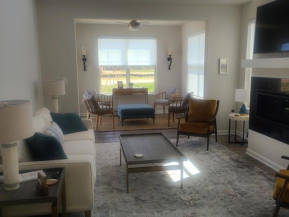 2nd image of 33132 Oyster Cove Dr