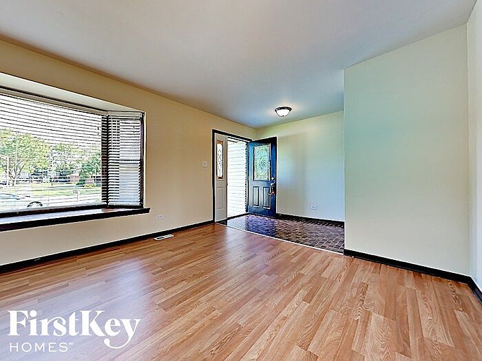 6048 White Birch Ln, Matteson, IL 60443 Zillow