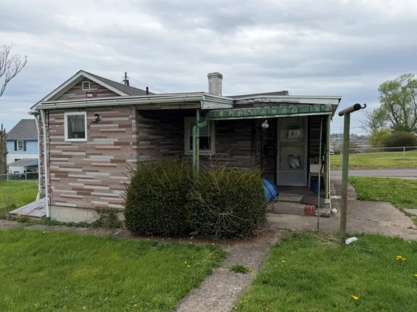 126 Hogsett St N, Uniontown, PA 15401