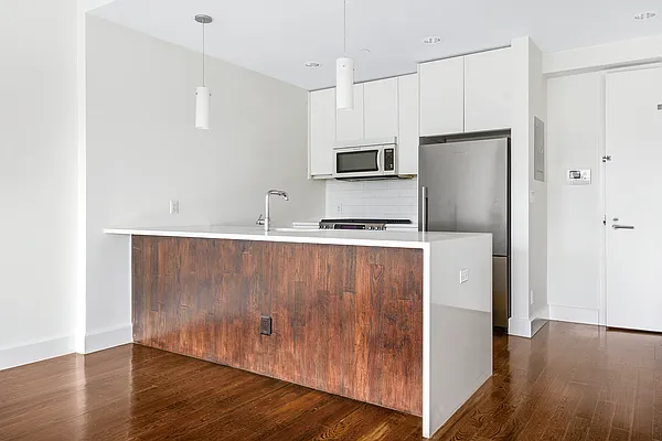 Rented by Compass | media 20