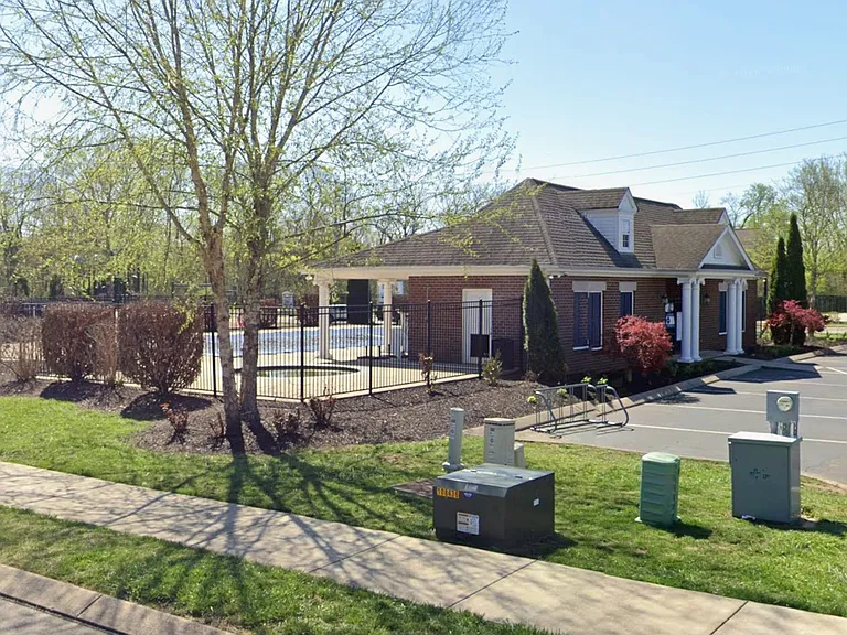 3020 Yellow Brick Ct — Photo 40