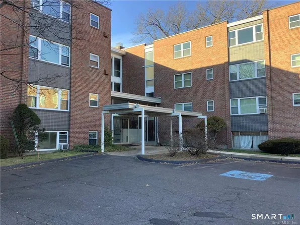 53 Wolcott Hill Road #B17, Wethersfield, CT 06109