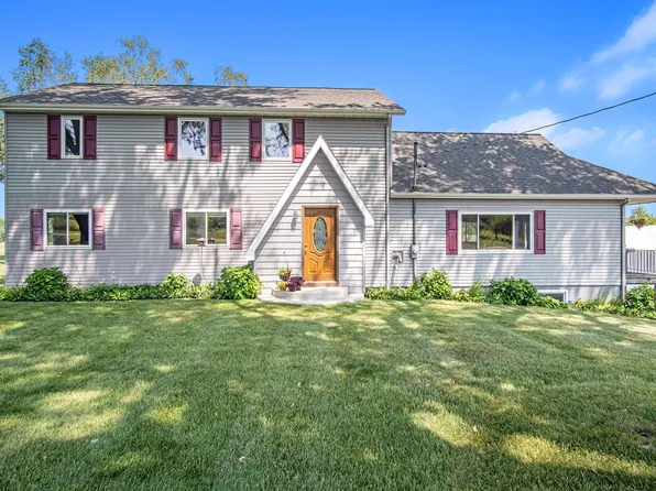 3514 W Kistler Rd, Ludington, MI 49431