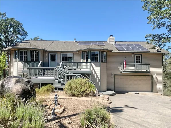 18076 Vista Point Ct, Hidden Valley Lake, CA 95467
