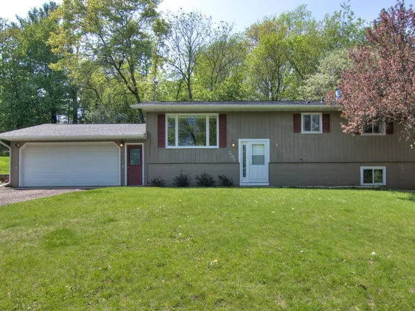 2311 Afton Dr, Menomonie, WI 54751
