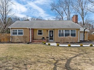 182 Birchland Ave, Springfield, MA 01119