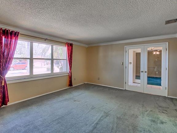 3rd image of 2199 Egret Dr